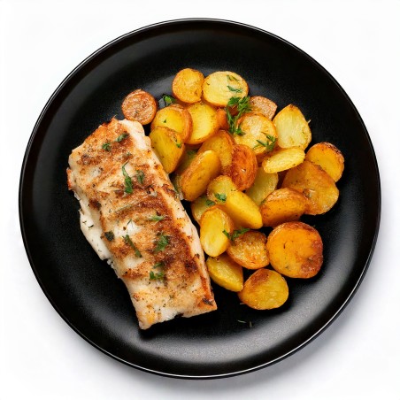 Patatas asadas con merluza a la mediterránea